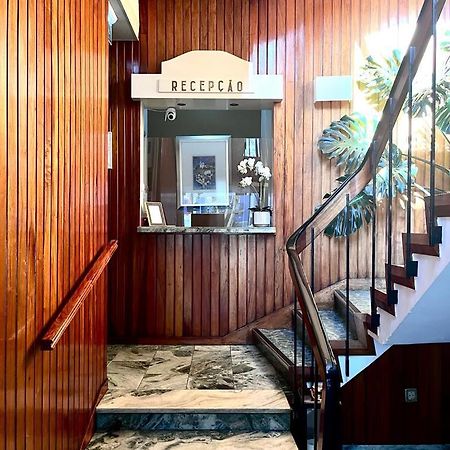 Residencial Moderna Hostel Torres Vedras Bagian luar foto