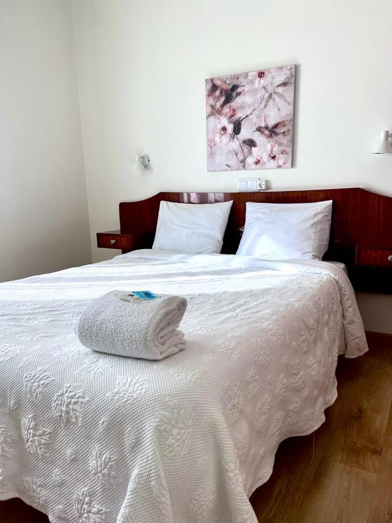 Residencial Moderna Hostel Torres Vedras Bagian luar foto